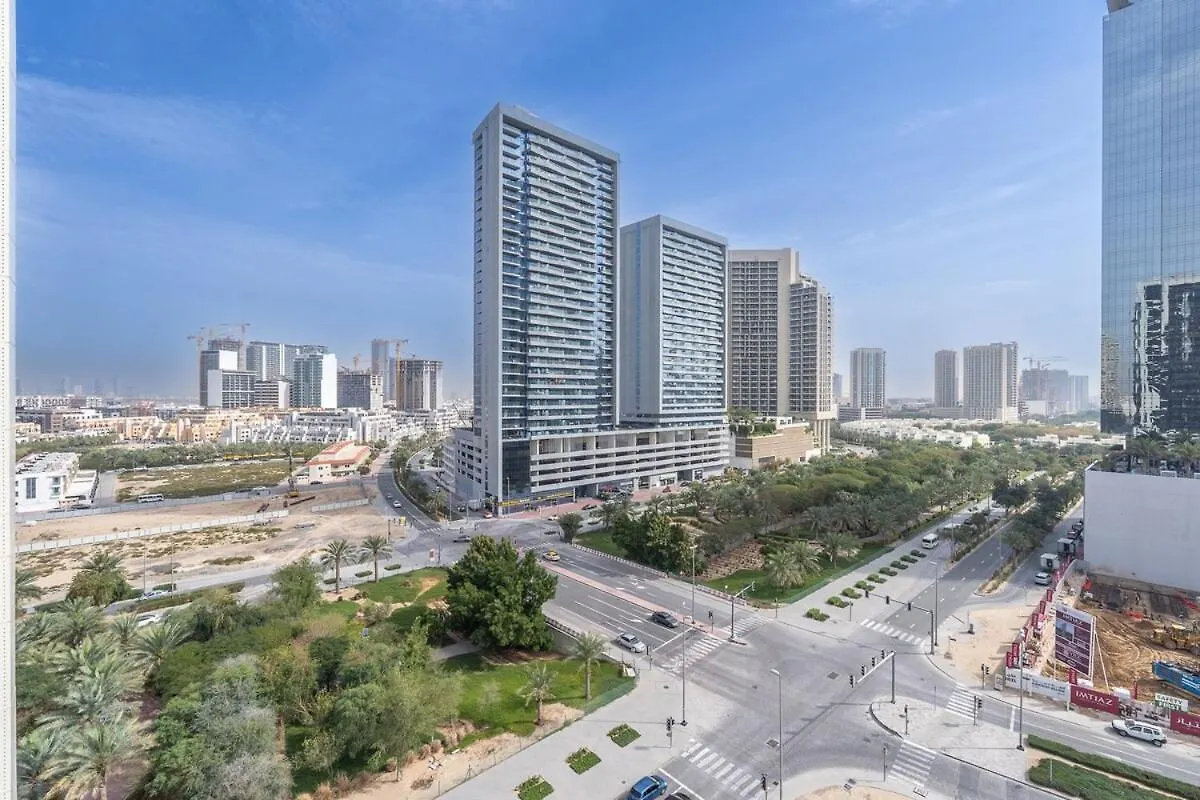 Awesome Studio At Park View Tower In Jvc With Skyline Views Dubai 0*,