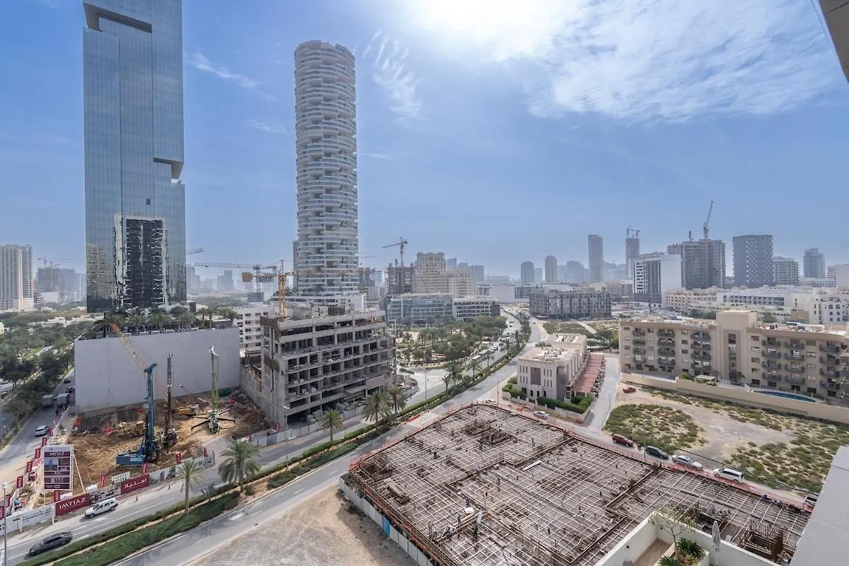 Awesome Studio At Park View Tower In Jvc With Skyline Views Dubaj 0*,